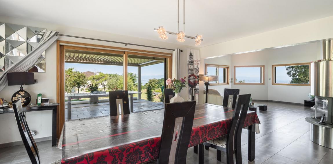 Cette propriété située sur les hauteurs d’Evian