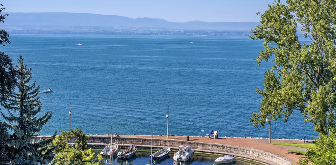 Appartement sur Evian les Bains.